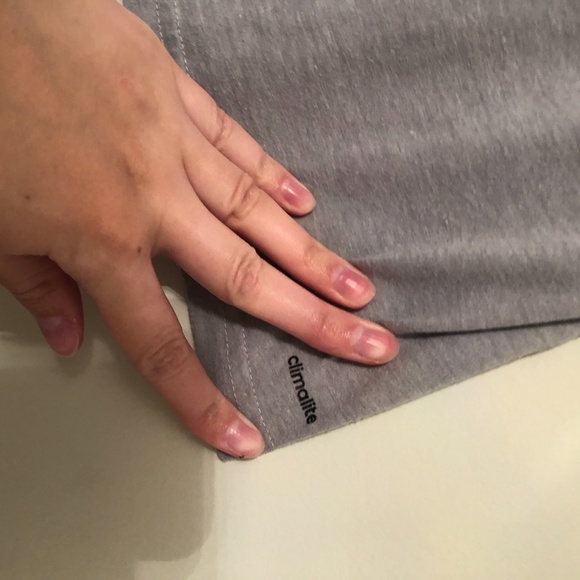 Adidas Tee - Picture 3 of 5